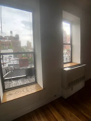 Rented by Compass | media 33