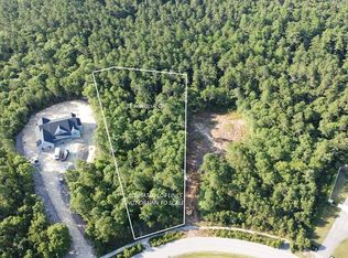 35 Seabiscuit Dr, Plymouth, MA 02360