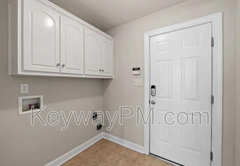 633 Ventana Dr — Photo 10
