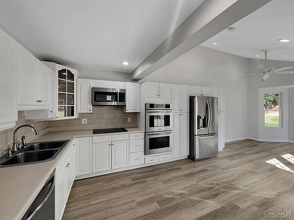 2nd image of 11305 Mansfield Crossing Ct