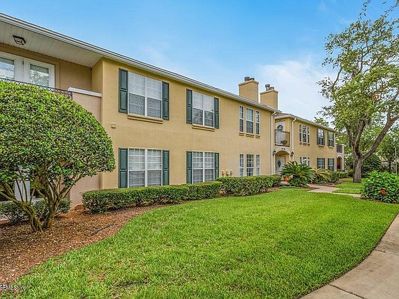 2nd image of 161 Jardin De Mer Pl