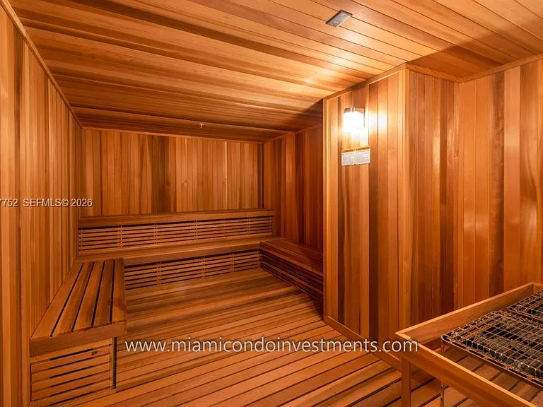 2900 NE 7th Ave #3601 — Photo 26