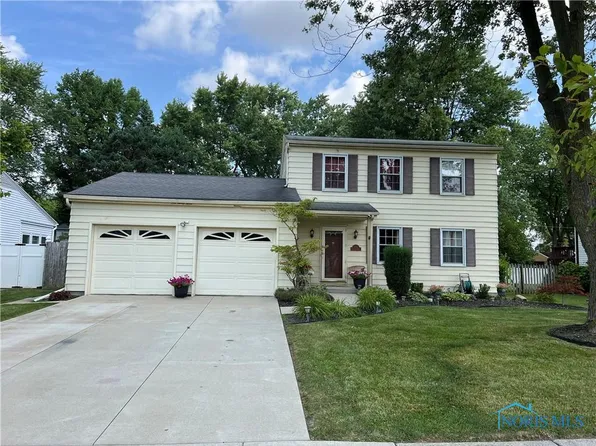 633 Brahier Ln, Maumee, OH 43537