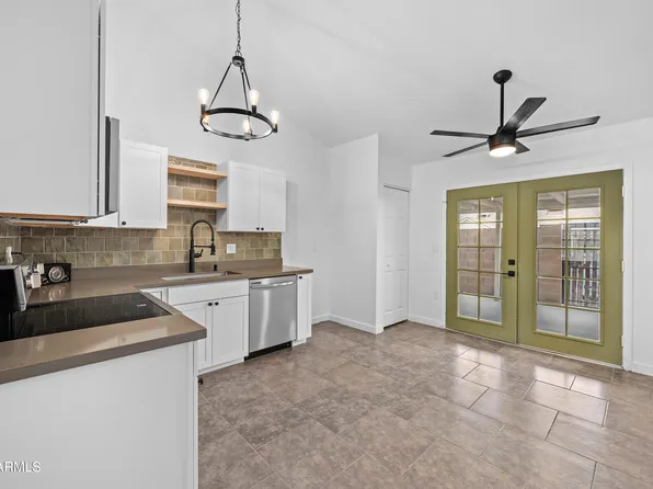 8955 W Loma Lane, Peoria, AZ 85345