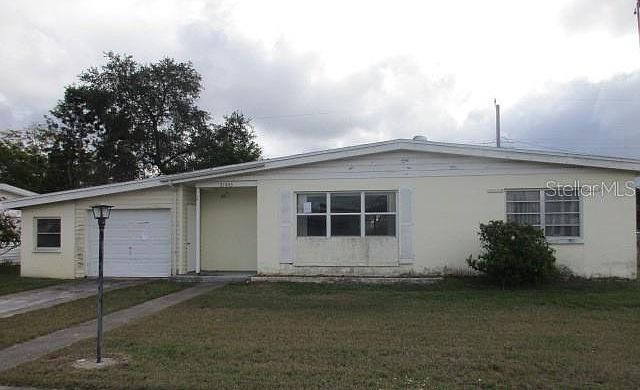 1st image of 21443 Glendale Ave