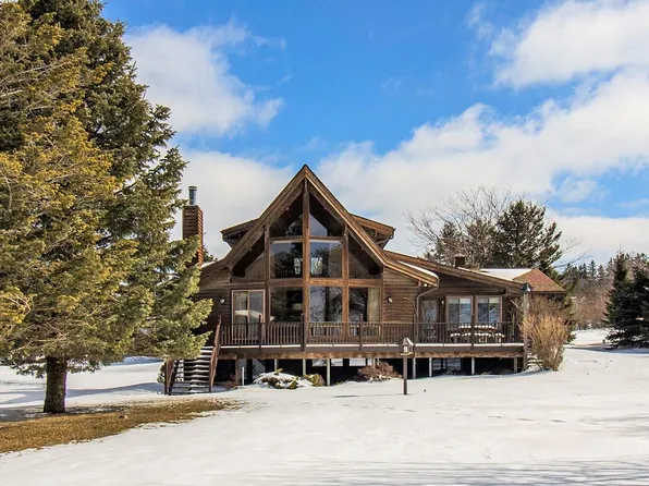 1735 S Shoreview Ct, Ludington, MI 49431