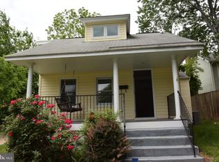 3606 Russell Rd, Alexandria, VA 22305