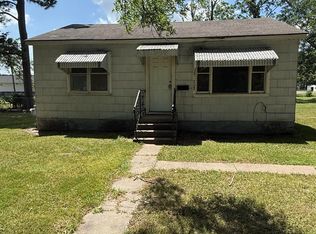 208 K St SE, Miami, OK 74354