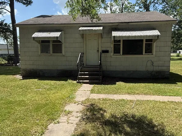 208 K St SE, Miami, OK 74354