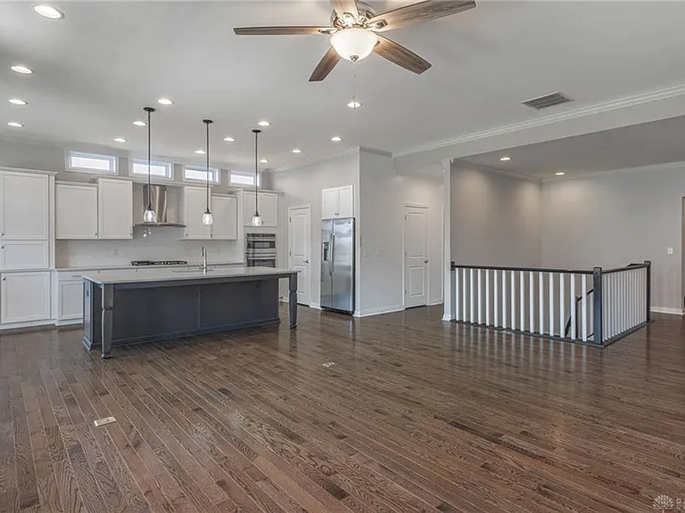 9501 Flatrock Dr — Photo 10