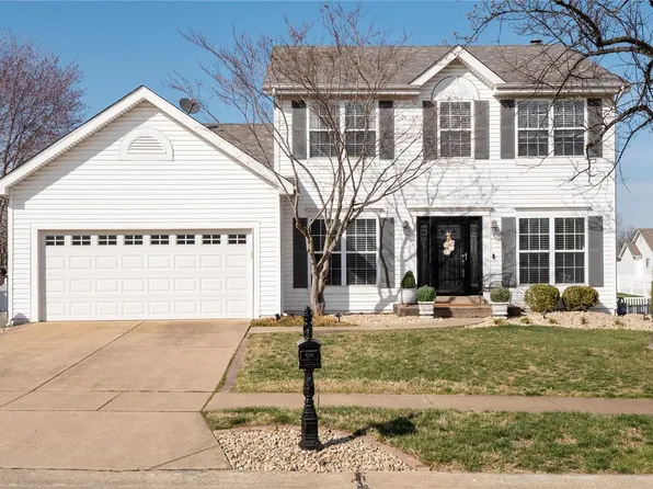 53 Hickory Bluff Ln, Arnold, MO 63010