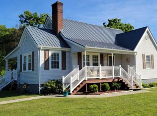 186 Slemp Creek Rd, Sugar Grove, VA 24375