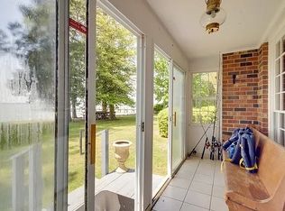 5198 Weaver Ln, Gloucester, VA 23061