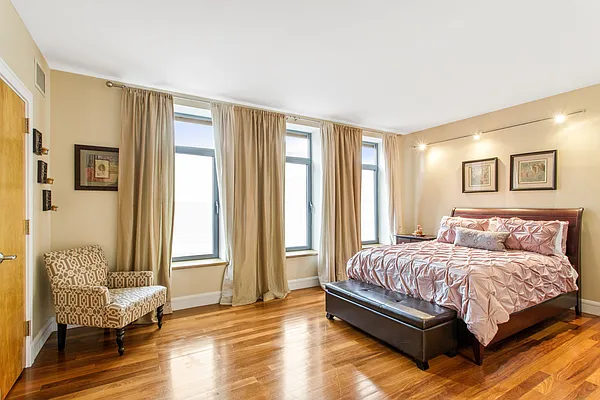 Sold by Compass | media 11