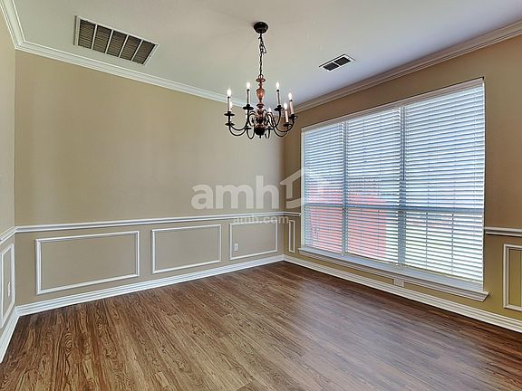 5th image of 6801 Essex Dr