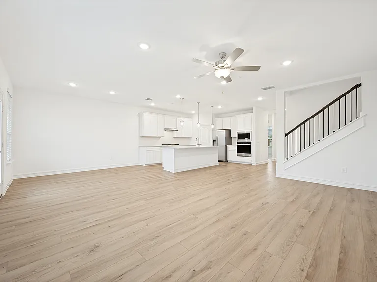 1708 Kendell St — Photo 3