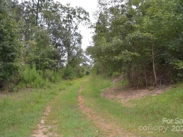 2012 Mount Vernon Rd, Wadesboro, NC 28170