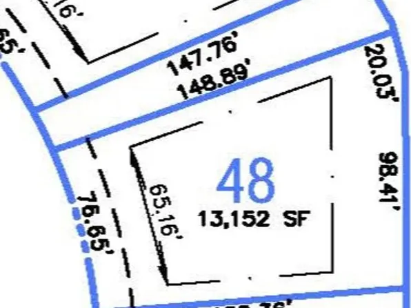 48 Park Place Park #8, Tiffin, IA 52340