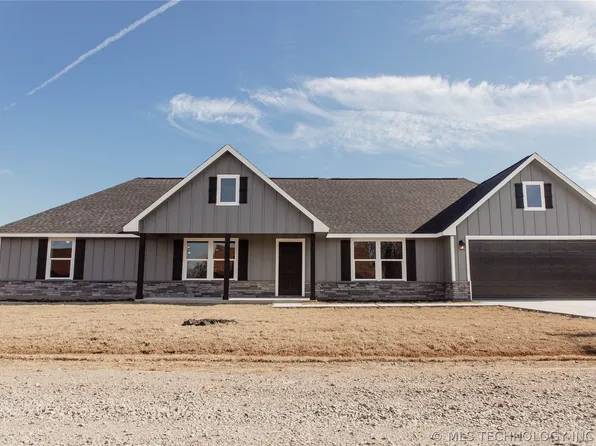 506 N Henderson St, Caddo, OK 74729