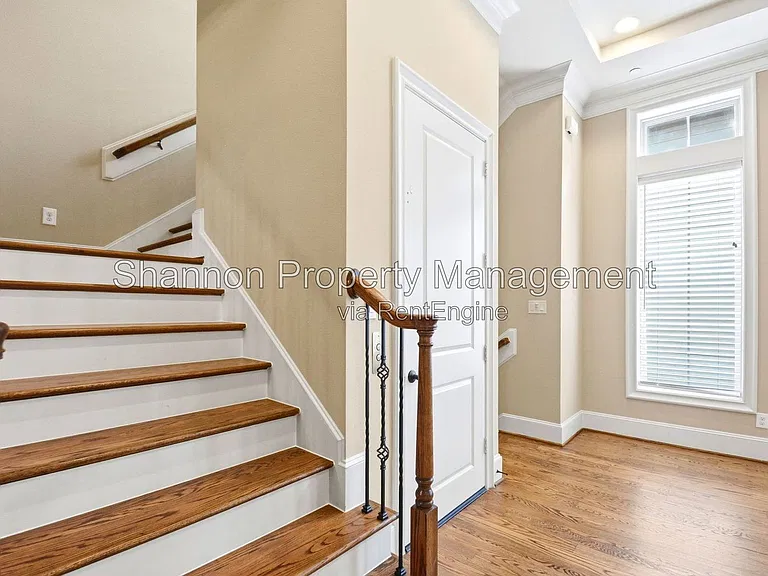 1652 Norfolk St #B — Photo 11