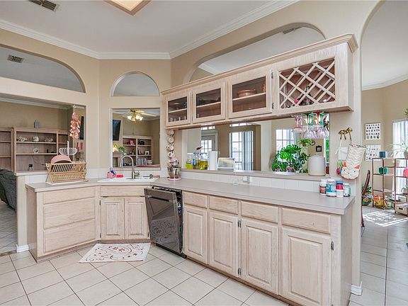 5th image of 14830 Dasmarinas Dr