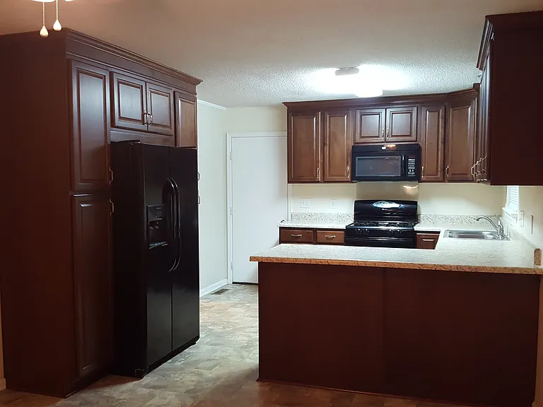 608 N Valley Dr — Photo 19
