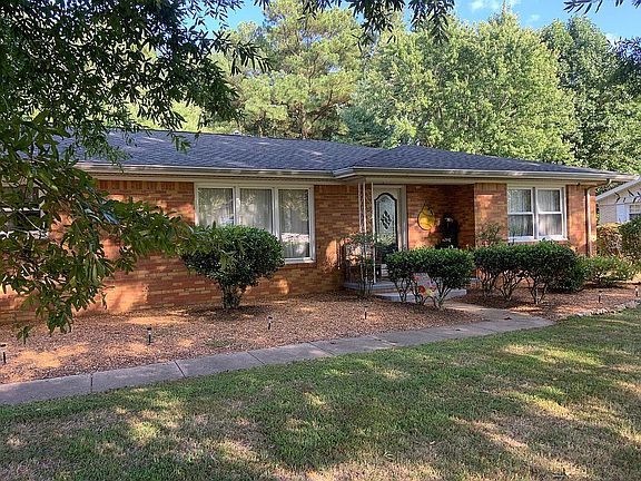 2nd image of 212 Coffee Dr
