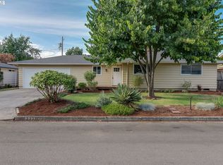 2222 Daphne St, Springfield, OR 97477
