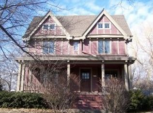 214 E 11th St, Wahoo, NE 68066