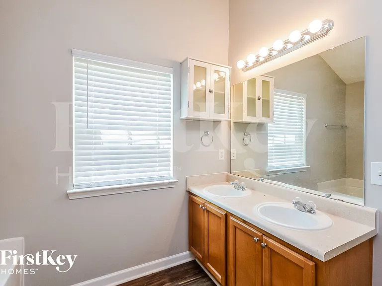 861 Summit Park Trl — Photo 10