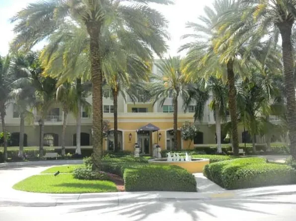 802 W Windward Way #211, Lantana, FL 33462