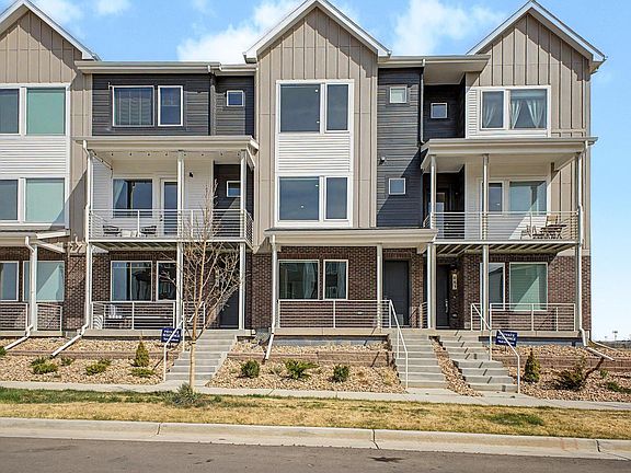 2nd image of 689 Saddle Dr