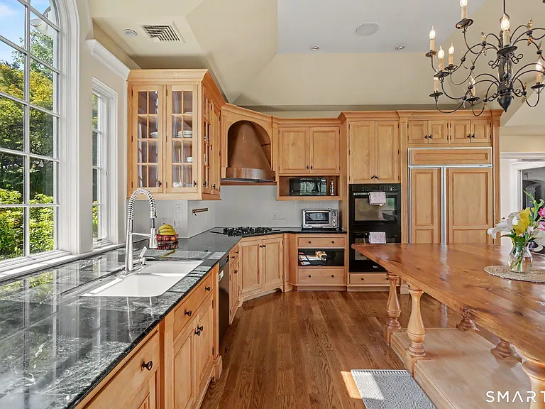 206 Dudley Rd — Photo 13