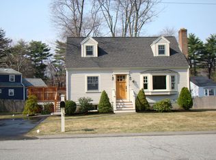 15 Sunnyfield Rd, Bedford, MA 01730