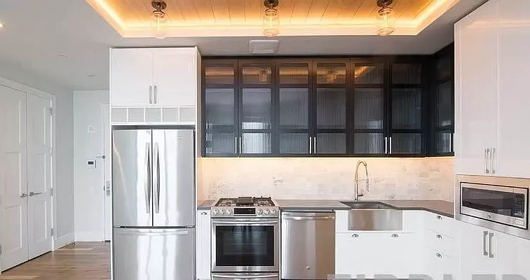 Rented by The KCI Group | media 83