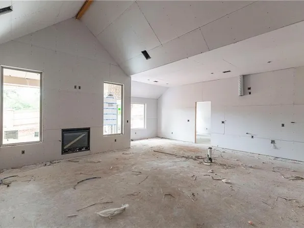 8801 Stark St, Arcadia, OK 73007