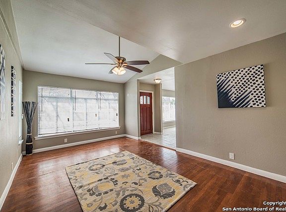 2nd image of 257 Lyman Dr