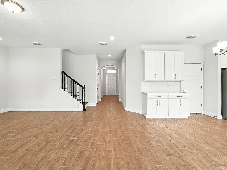 18392 Oliver Twist Way — Photo 33