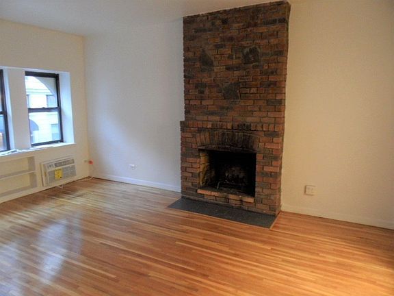 2nd image of 151 W 87th St APT 1A