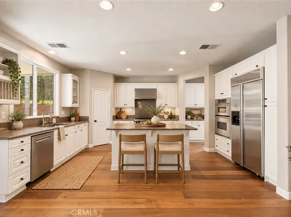 45000 Vine Cliff St, Temecula, CA 92592