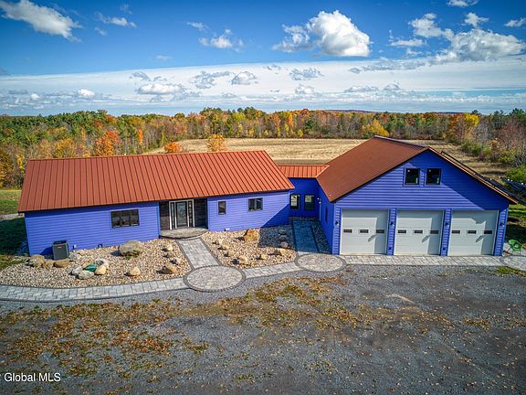 2nd image of 85 Simons Rd