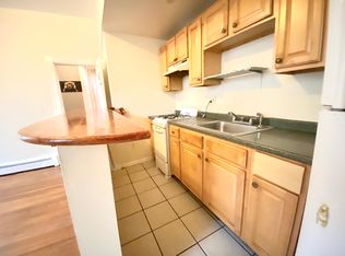 90 Maverick St #1, Boston, MA 02128