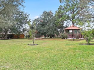 Steamboat Bnd, New Iberia, LA 70563