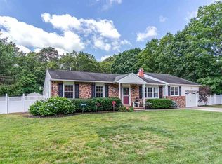 8 McDonald Dr, Ocean View, NJ 08230