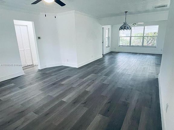3rd image of 3540 SW 15th St