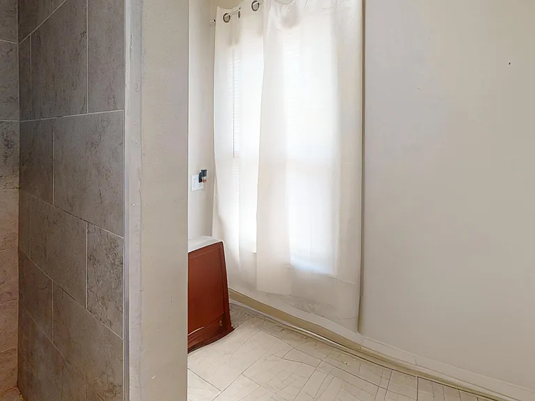 2975 Washington St #2A — Photo 7