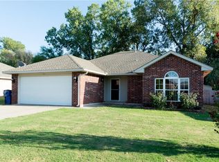 504 Bent Tree Rd, Noble, OK 73068