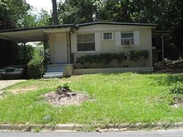 1417 Hernando Dr, Tallahassee, FL 32304
