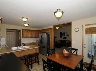 4608 Brook St, Papillion, NE 68133