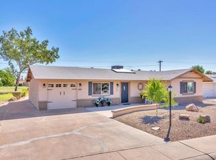 12405 N Augusta Dr, Sun City, AZ 85351
